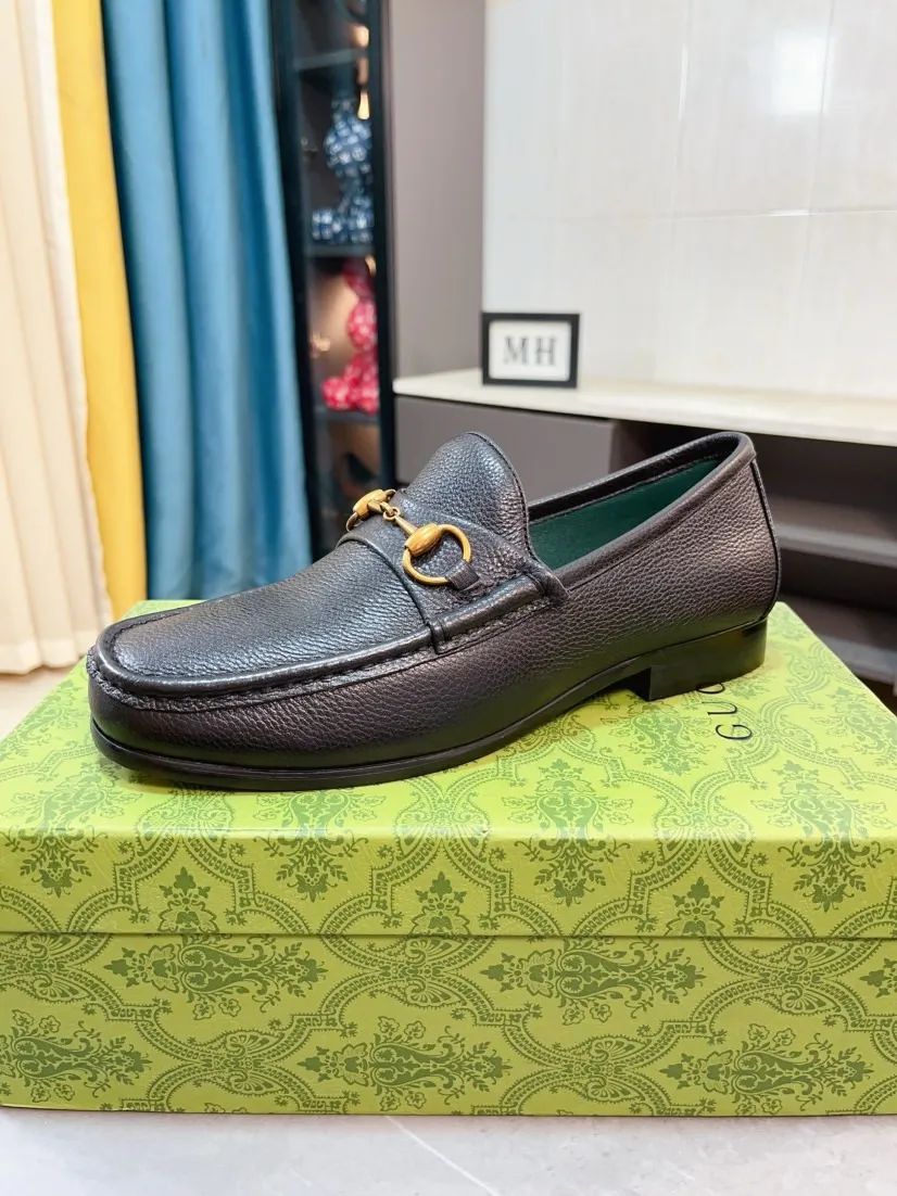 Men's Men's Shoes💰560🌹🌹[GUCCI] Gucci leather shoes are the most popular classic. Synchronized with the official website, the upper is made of Italian first-layer cowhide ➕cowhide lining, with unique brand and unique craftsmanship. Highlighting the hot style of the new year. Stop hesitating, stop wandering, get it now. Number: 38--44